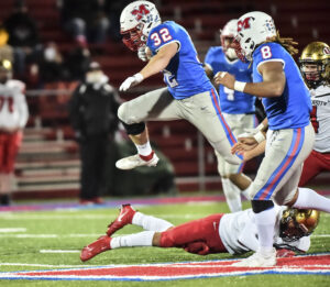 Morgantown three-peats, dominates University from scrimmage in big 69-15 Mohawk Bowl win